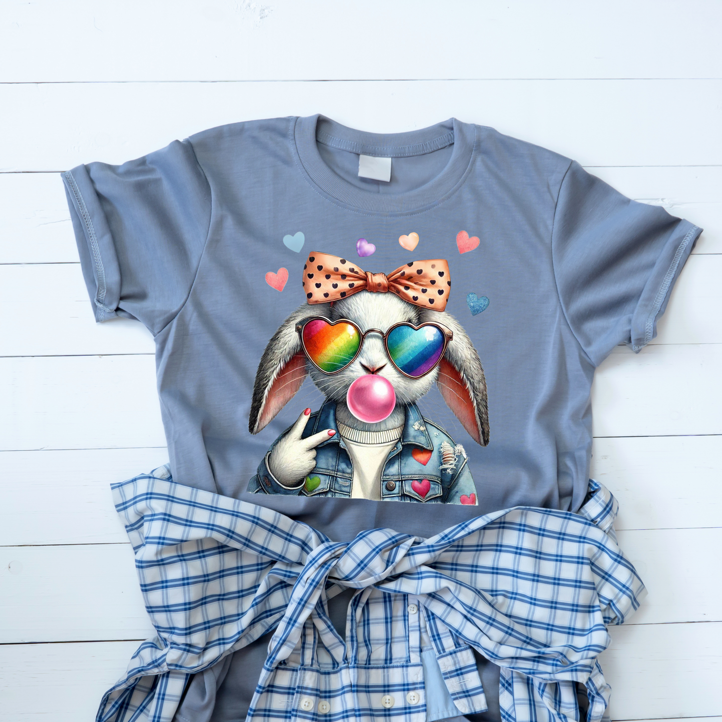 Bubble Gum Bunny Love Graphic Tee, Cute Aesthetic Bunny Rabbit Shirt, Pastel Animal Lover Gift, Unisex Trendy Bunny Shirt Casual Wear