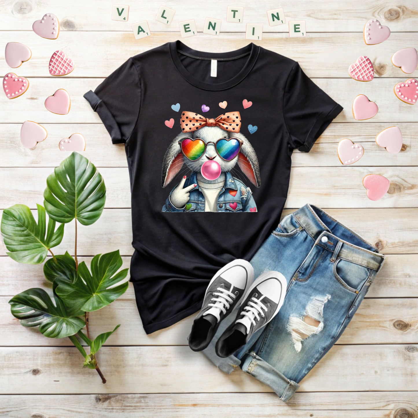 Bubble Gum Bunny Love Graphic Tee, Cute Aesthetic Bunny Rabbit Shirt, Pastel Animal Lover Gift,  Unisex Trendy Bunny Shirt Casual Wear